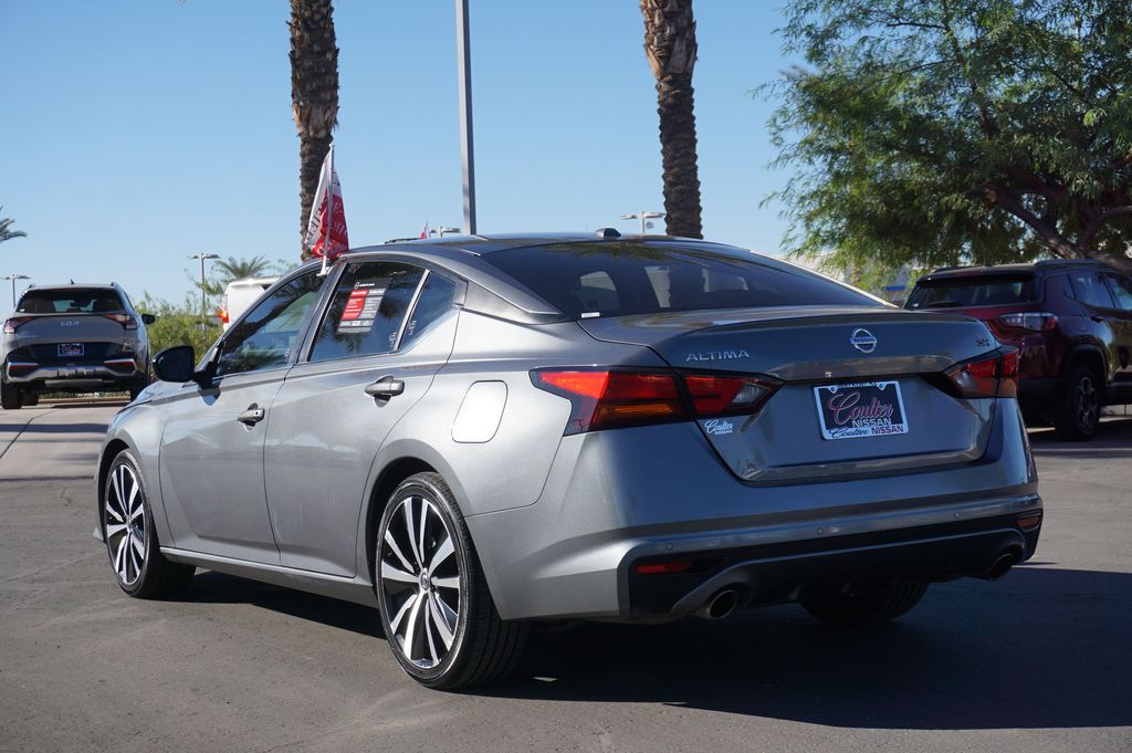 2021 Nissan Altima 2.5 SR 3