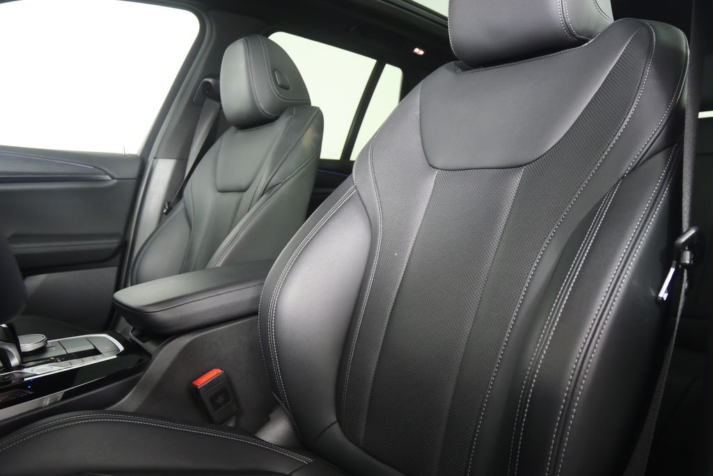 Thumbnail: 2024 BMW X3 - 11