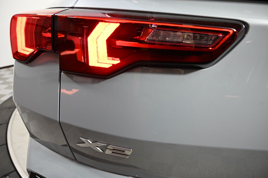 Thumbnail: 2026 BMW X2 - 11