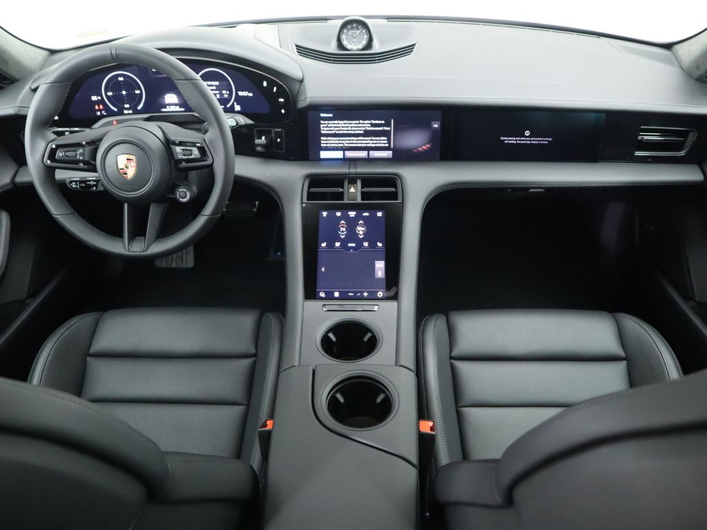 Thumbnail: 2025 Porsche Taycan - 14