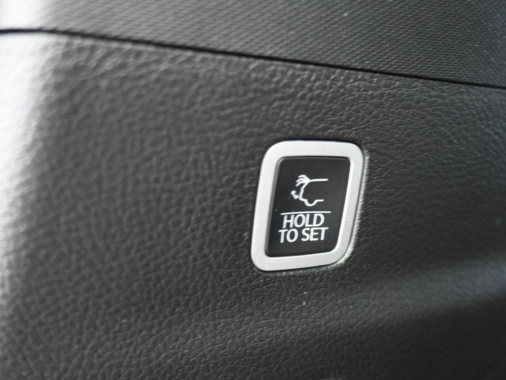 New 2026 High Gloss Black Jeep Limited Altitude image 37