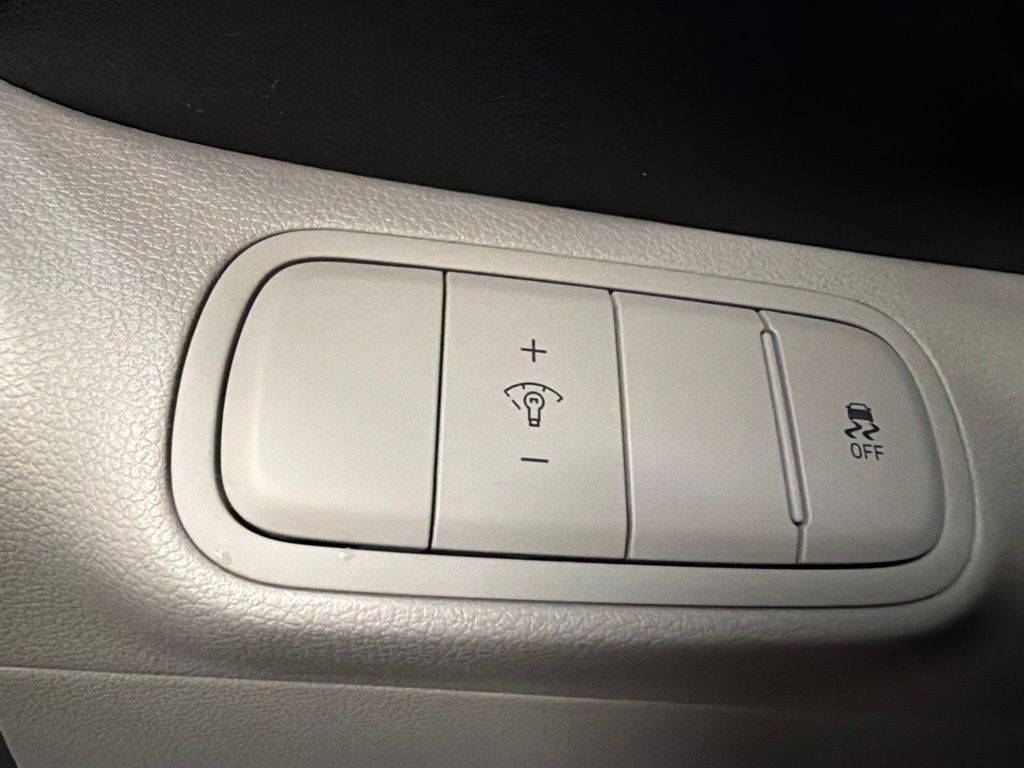 Used 2023 Hyundai Venue SUV