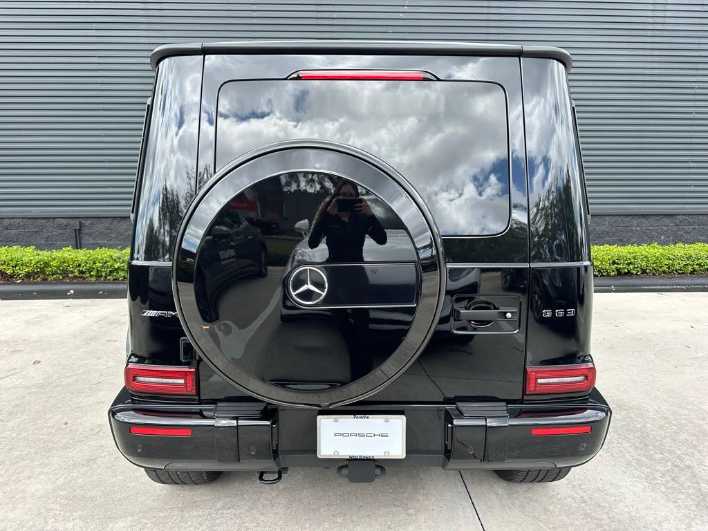 Thumbnail: 2022 Mercedes-Benz G-Class - 12