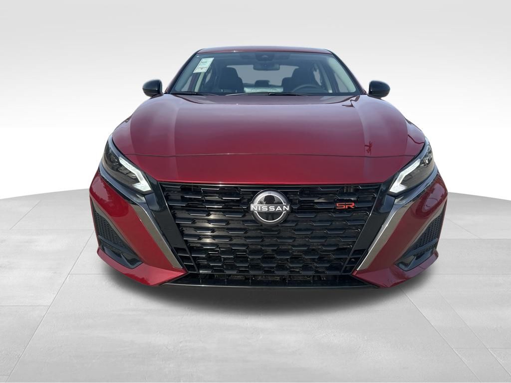 2025 Scarlet Ember Nissan Altima 2.5 SR FWD Sedan