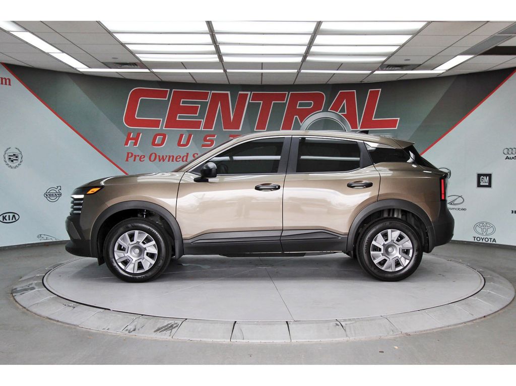 2026 Nissan Kicks S - 2