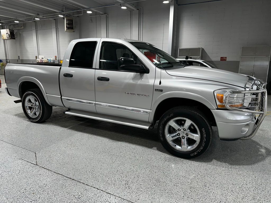 2006 Dodge RAM 1500 Laramie Quad Cab 4WD