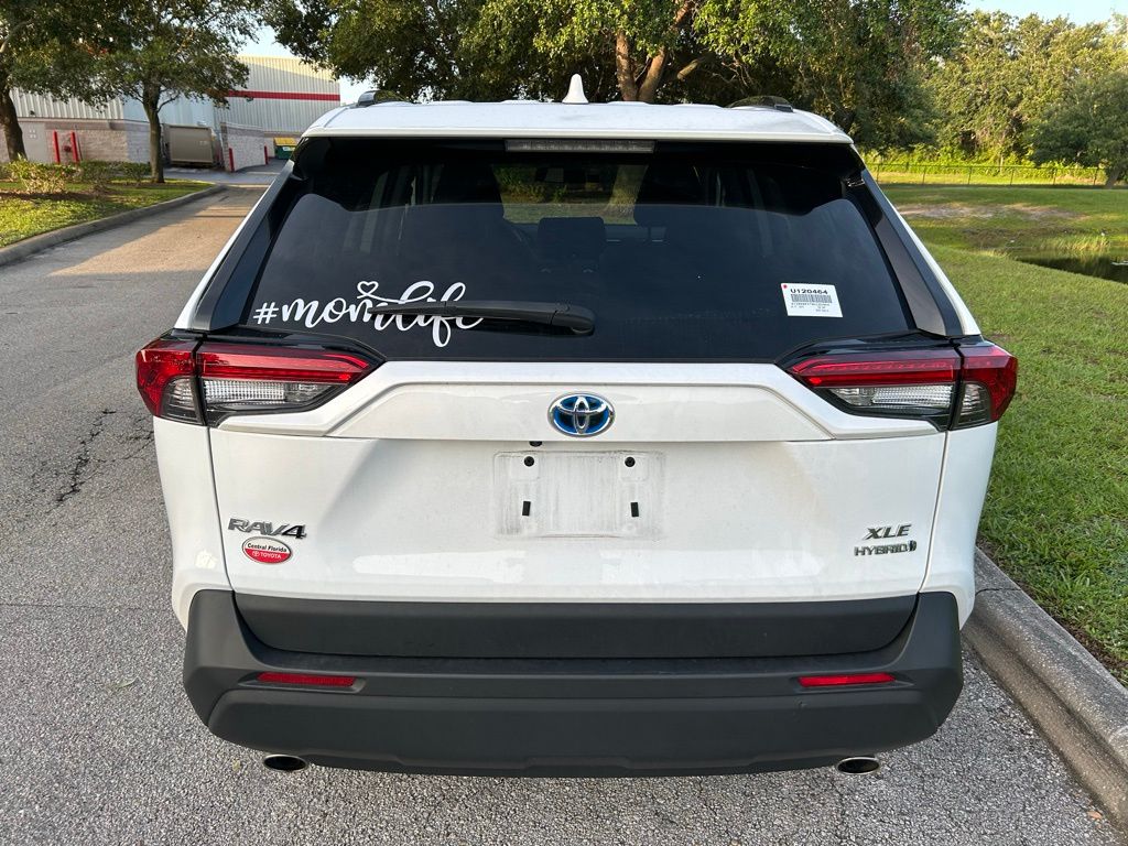 2024 Toyota RAV4 XLE 4