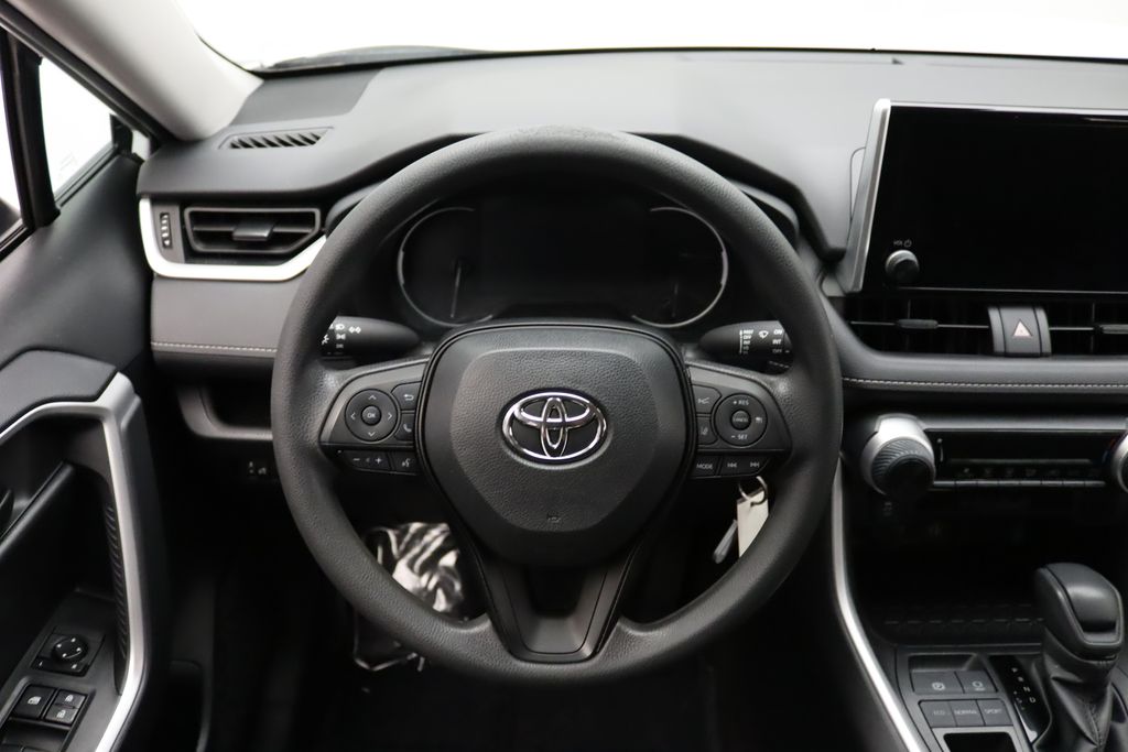 Thumbnail: 2023 Toyota RAV4 - 23