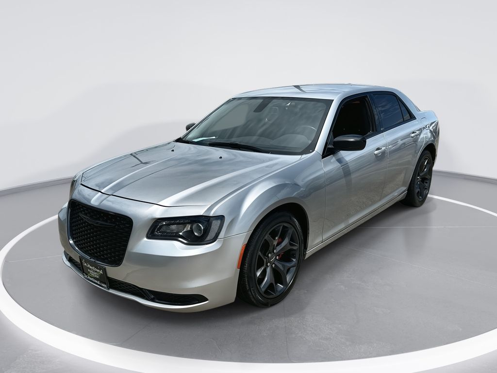 Silver Mist Clearcoat 2020 Chrysler 300 Touring RWD Sedan Rear-Wheel Drive 8-Speed Automatic