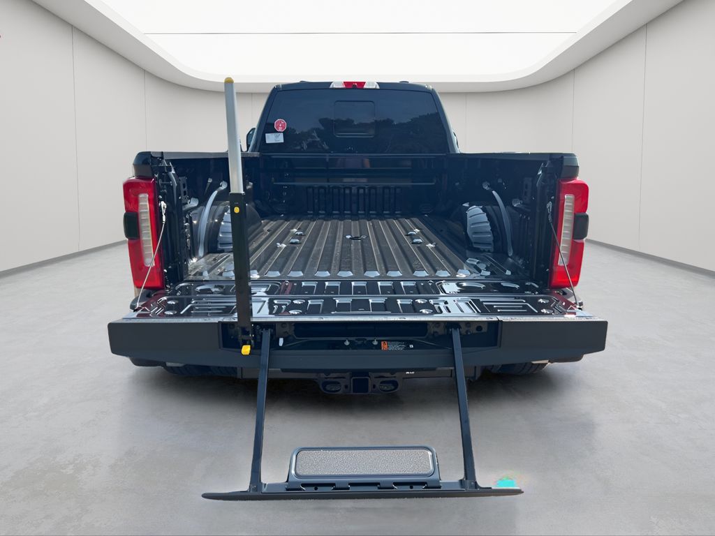 2025 Ford F-350SD