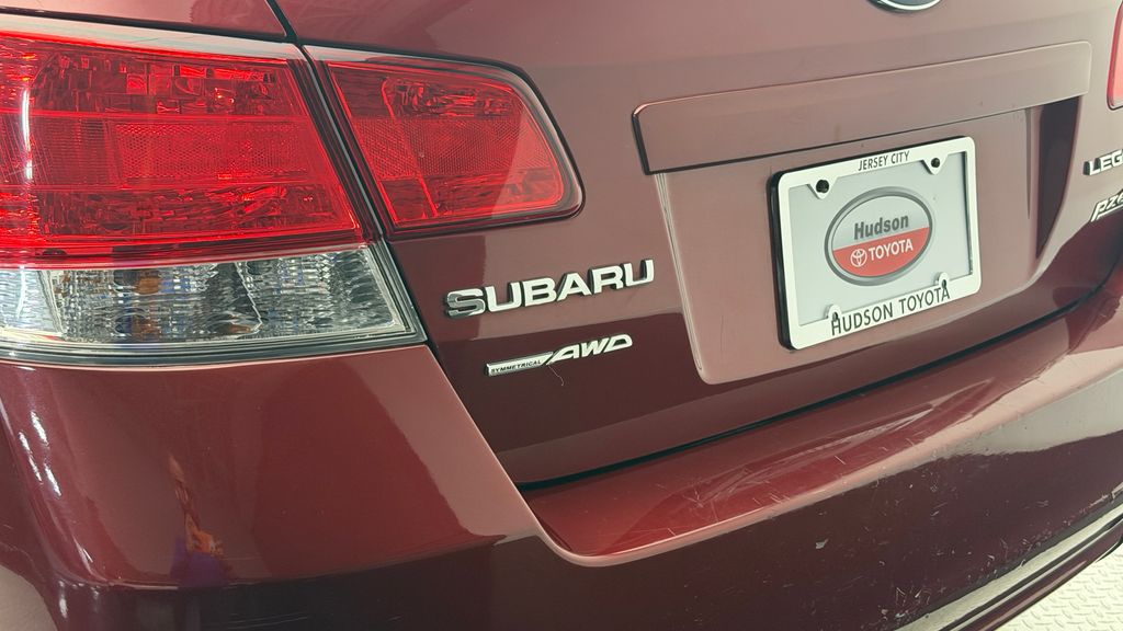 Thumbnail: 2012 Subaru Legacy - 5