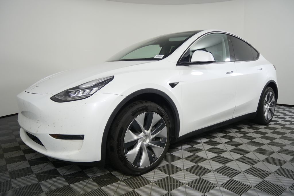 Thumbnail: 2023 Tesla Model Y - 8