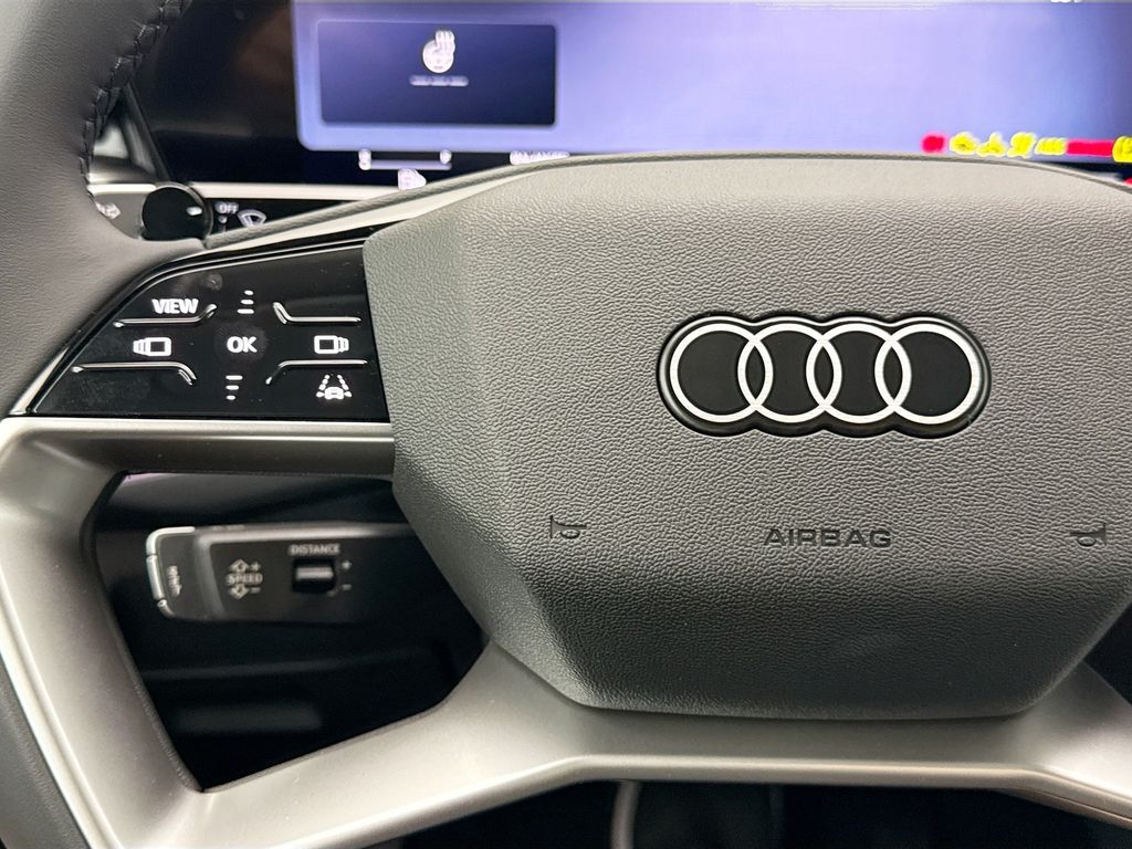 Thumbnail: 2026 Audi Q3 - 11