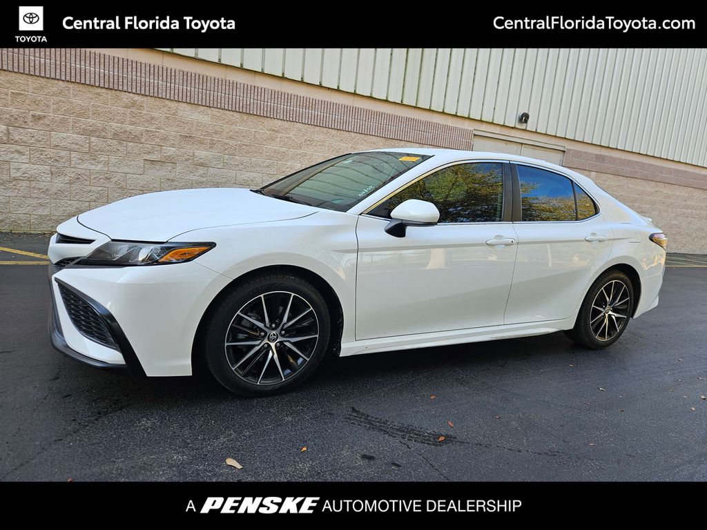 2021 Toyota Camry SE -
                Orlando, FL