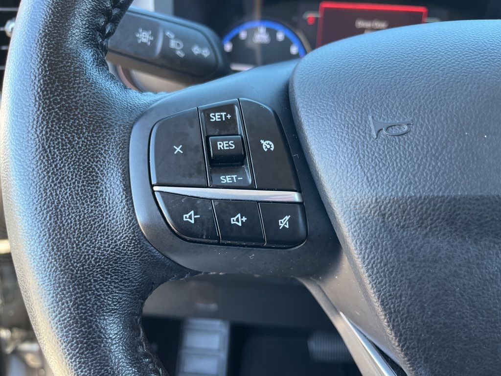 Thumbnail: 2021 Ford Bronco Sport - 22