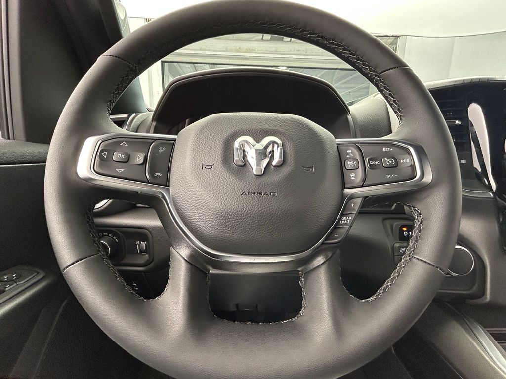 New 2026 Granite Crystal Metallic Clearcoat Ram Big Horn/Lone Star image 21