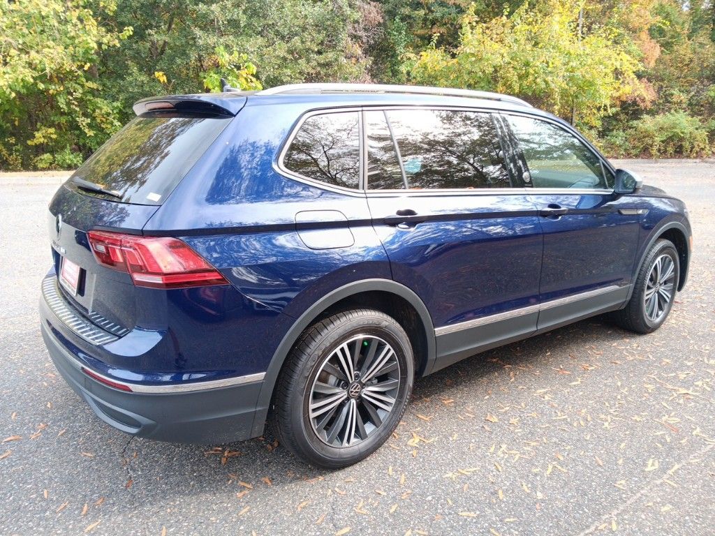 2024 Volkswagen Tiguan Wolfsburg 5