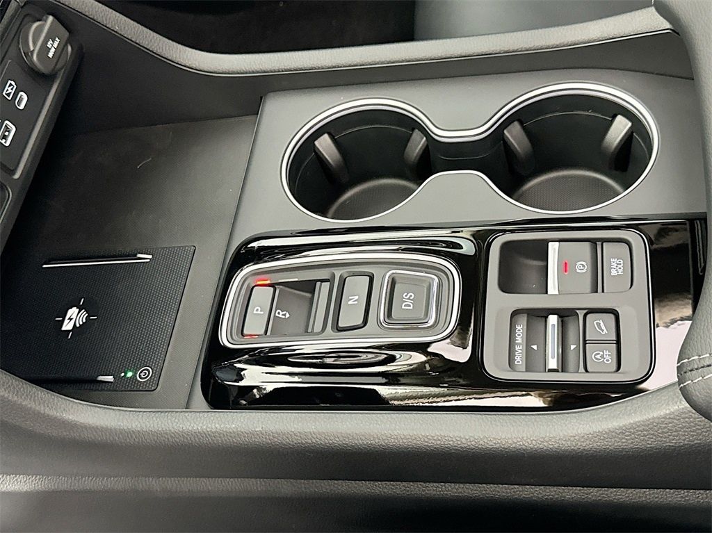 New Car 2025 Honda Pilot  Touring For Sale Under $50,000 In Austin, Texas