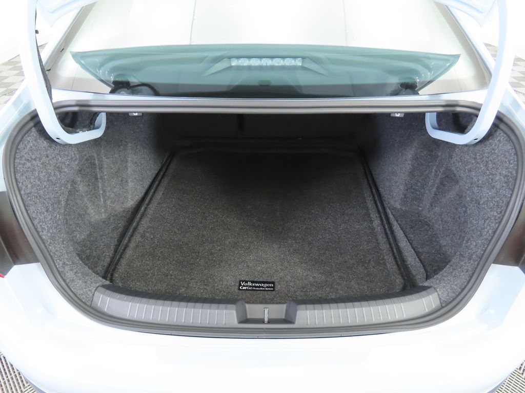 Thumbnail: 2026 Volkswagen Jetta - 28