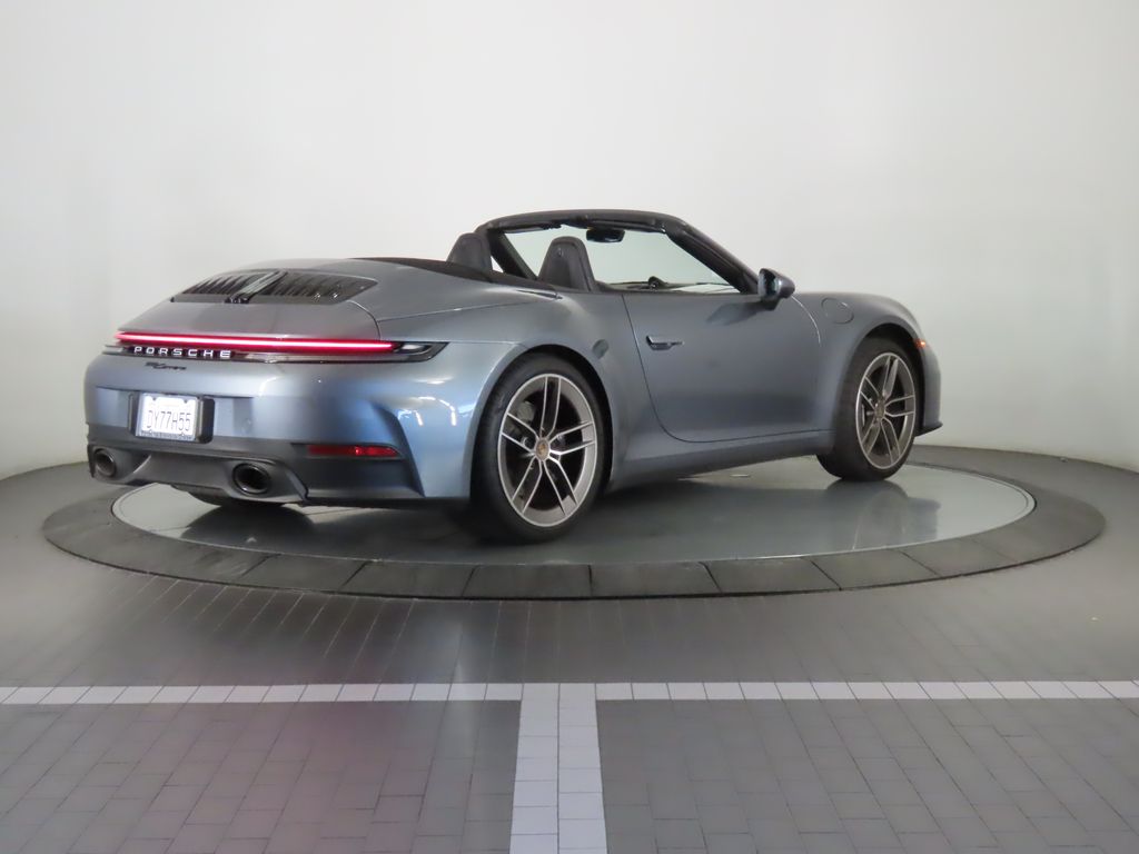 Thumbnail: 2025 Porsche 911 - 15