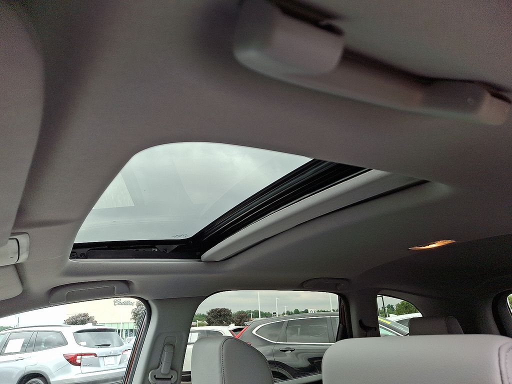 Thumbnail: 2019 Honda CR-V - 15
