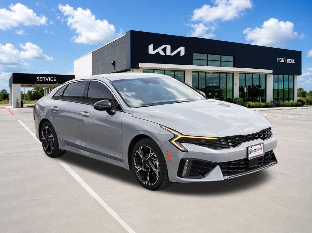 New 2026 Kia K5 Sedan