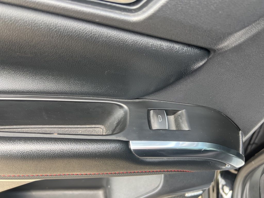 Used 2024 Chevrolet Traverse SUV