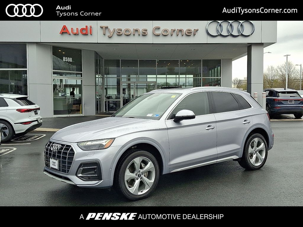 Thumbnail: 2021 Audi Q5 - 1