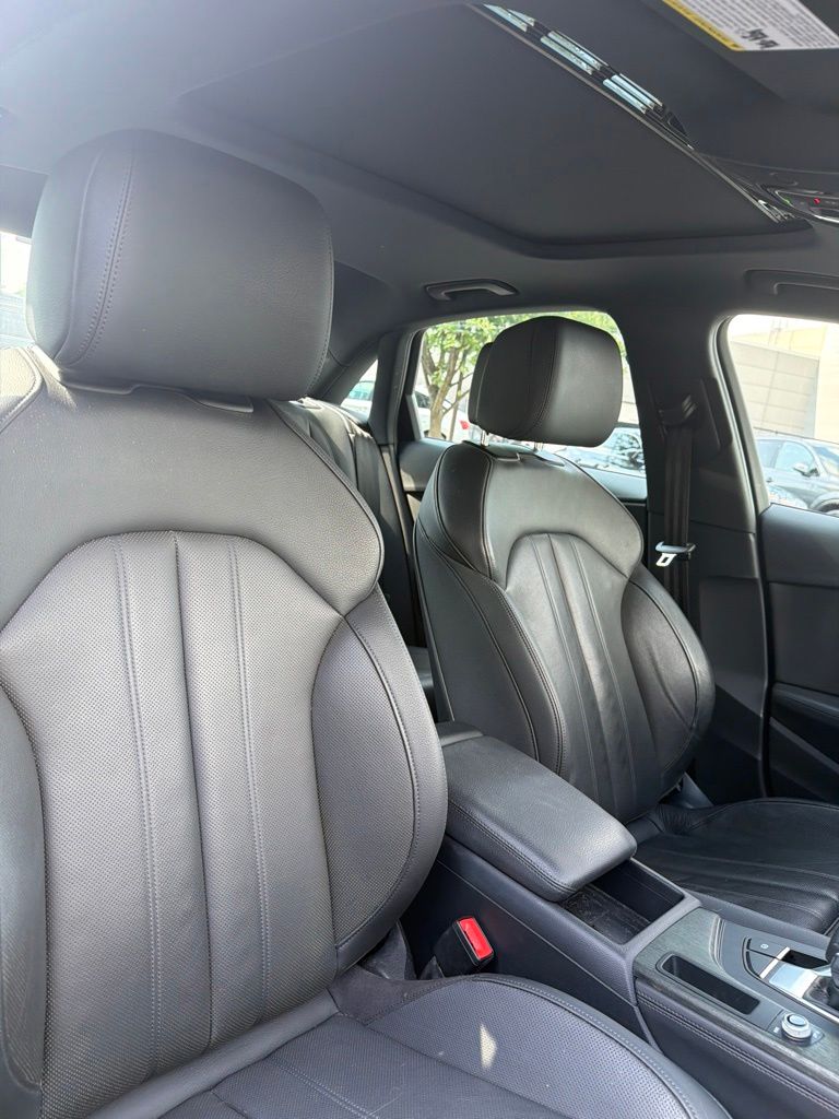Used 2019 Gray Audi 2.0T Prestige image 6