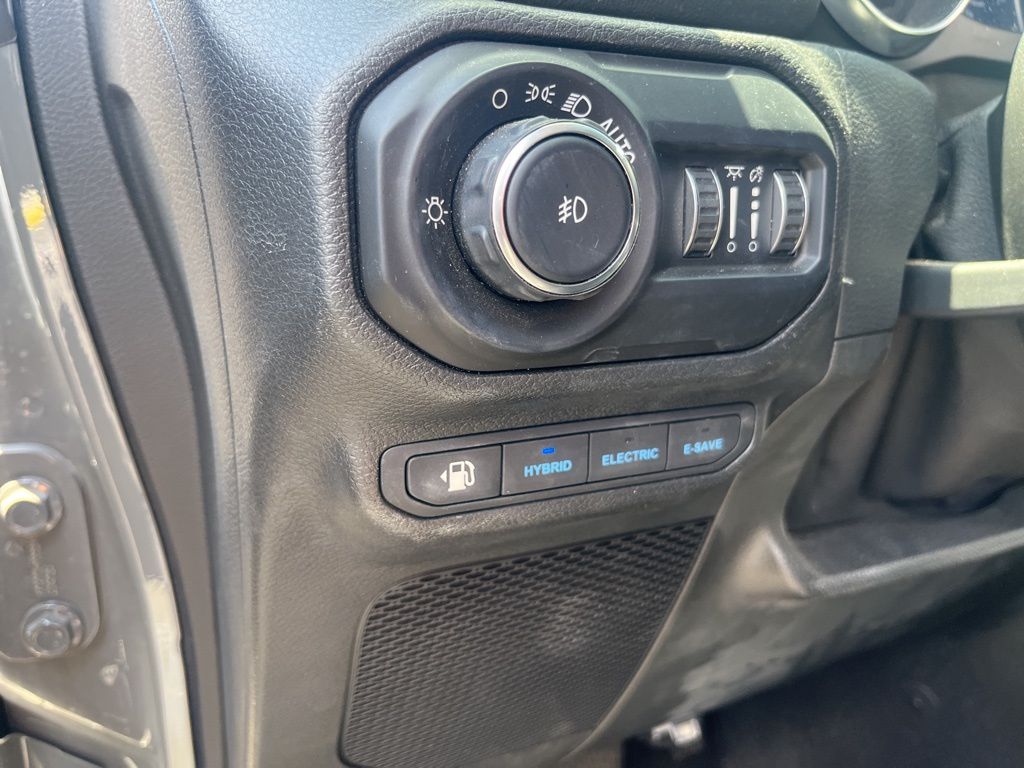 2021 Jeep Wrangler Unlimited Sahara 4xe 5
