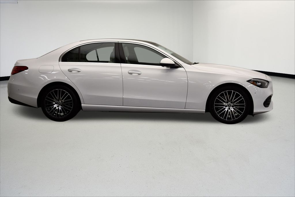 Thumbnail: 2025 Mercedes-Benz C-Class - 6