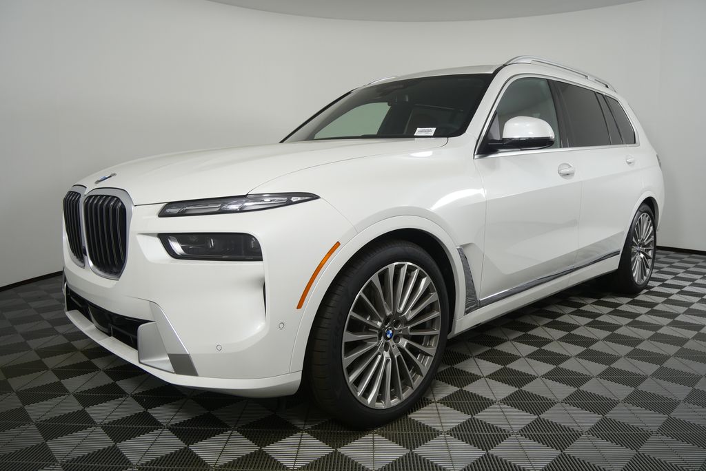 Thumbnail: 2026 BMW X7 - 7