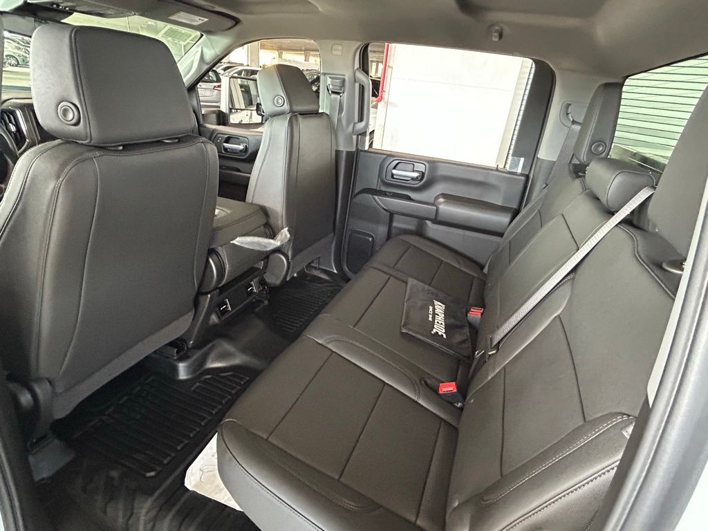 New 2026 Summit White Chevrolet Work Truck image 28