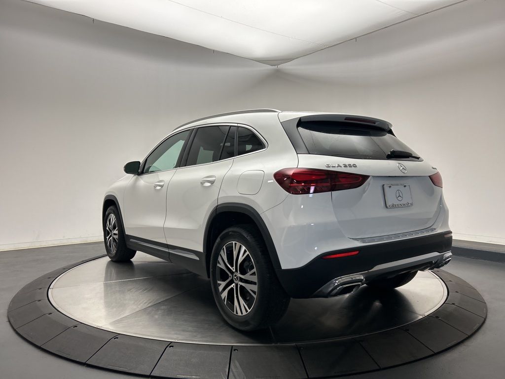 Thumbnail: 2025 Mercedes-Benz GLA - 5