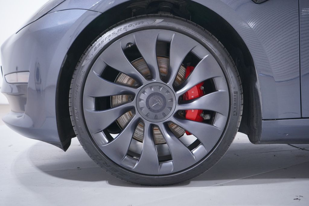 Thumbnail: 2023 Tesla Model 3 - 2