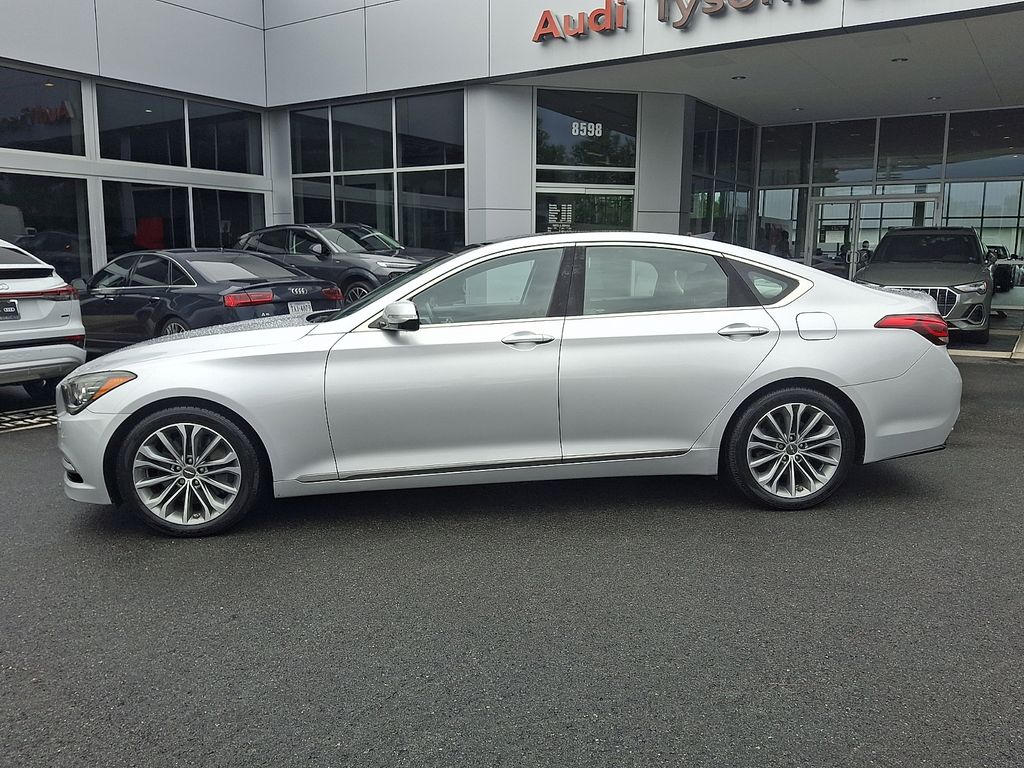 Thumbnail: 2017 Genesis G80 - 7