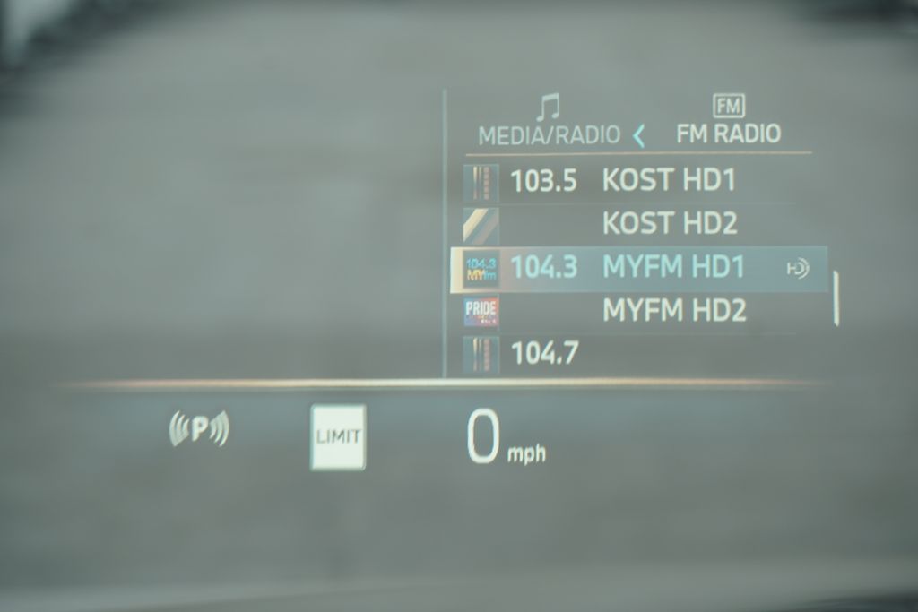2024 BMW i7 eDrive50 8