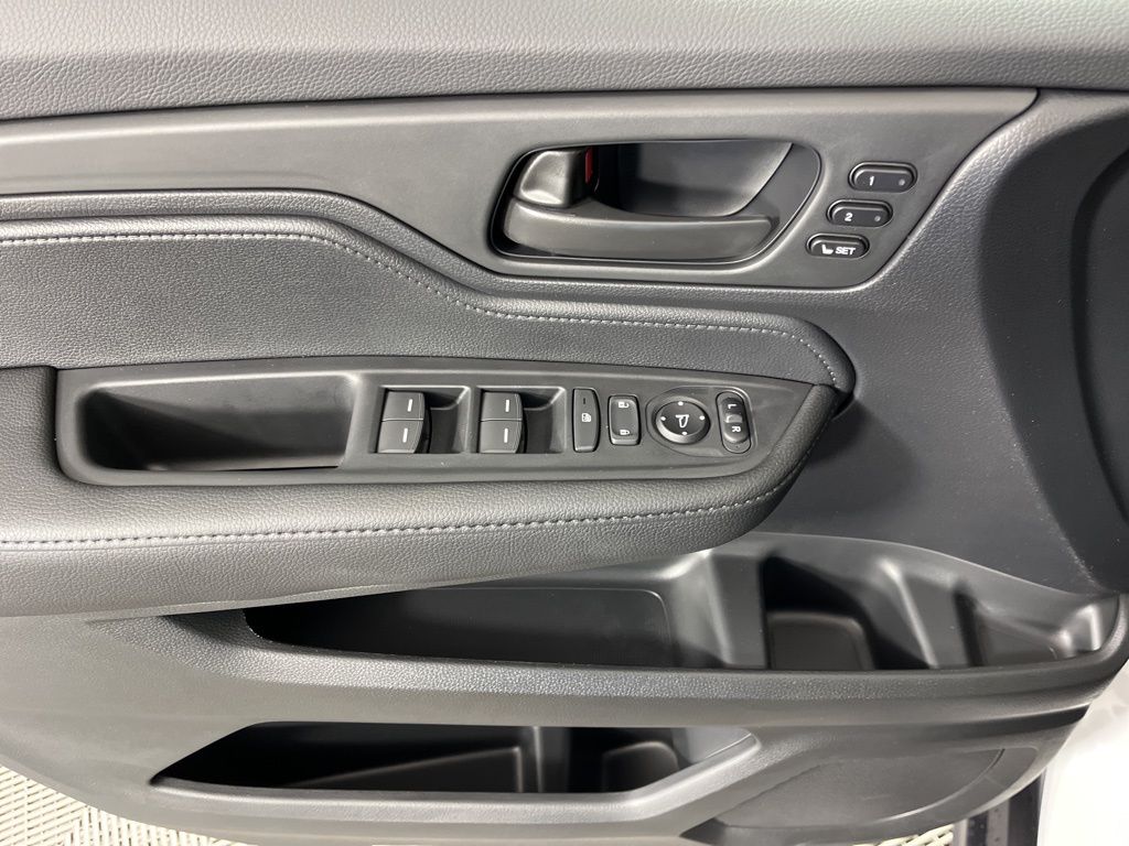 Thumbnail: 2026 Honda Odyssey - 30
