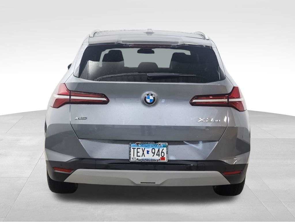 Thumbnail: 2026 BMW X3 - 4