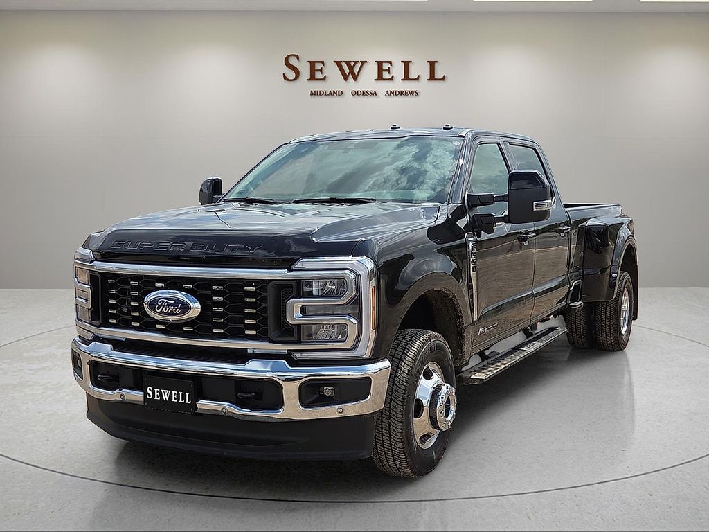 2026 Ford F-350SD Lariat