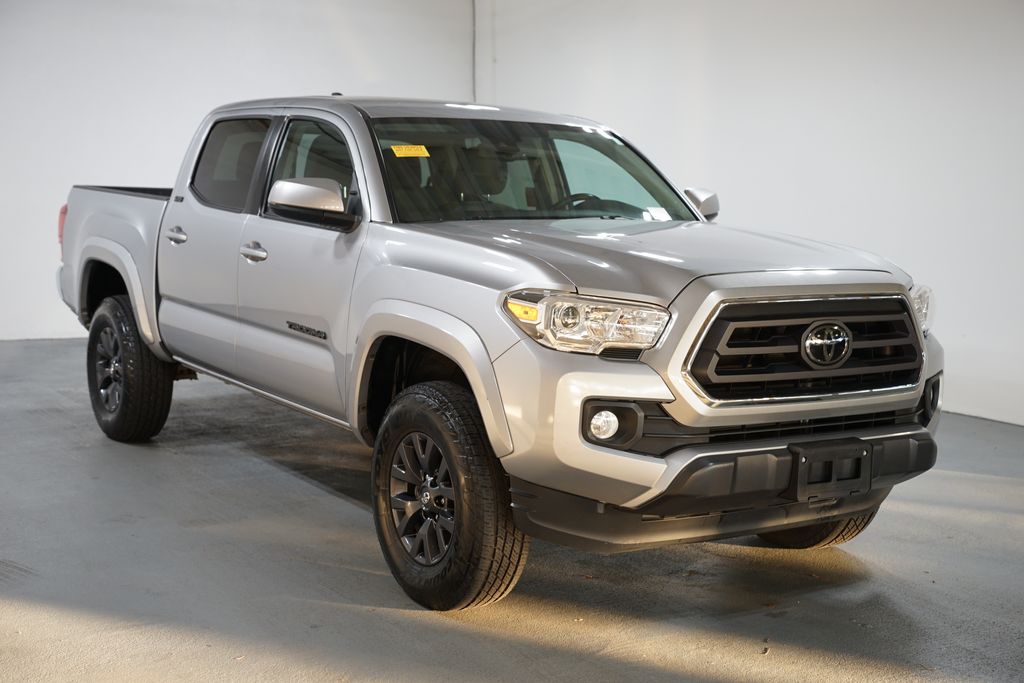 Thumbnail: 2021 Toyota Tacoma - 3