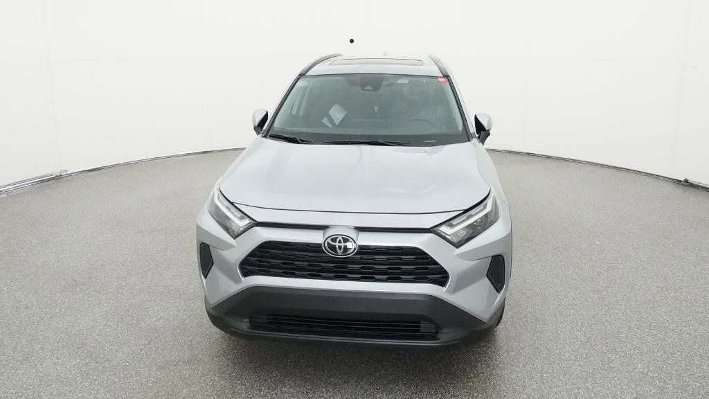 Thumbnail: 2025 Toyota RAV4 - 27