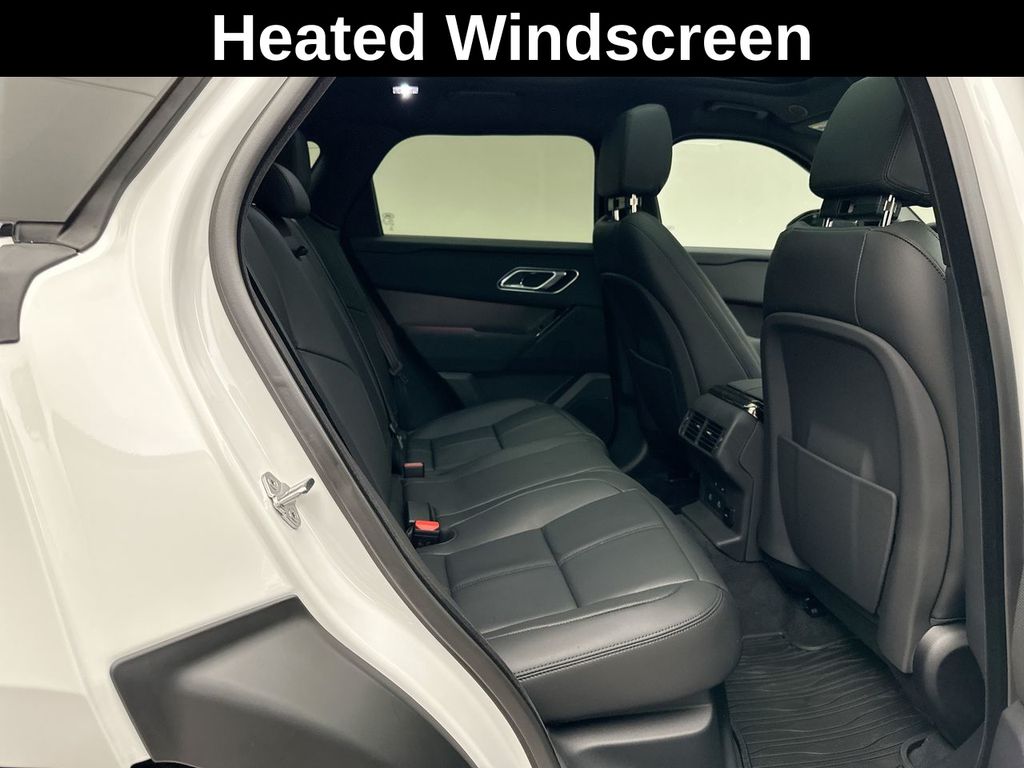 2025 Land Rover Range Rover Velar Dynamic SE 6