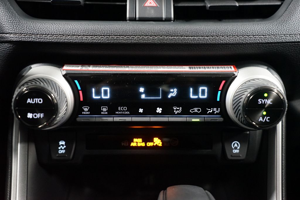 Thumbnail: 2025 Toyota RAV4 - 20