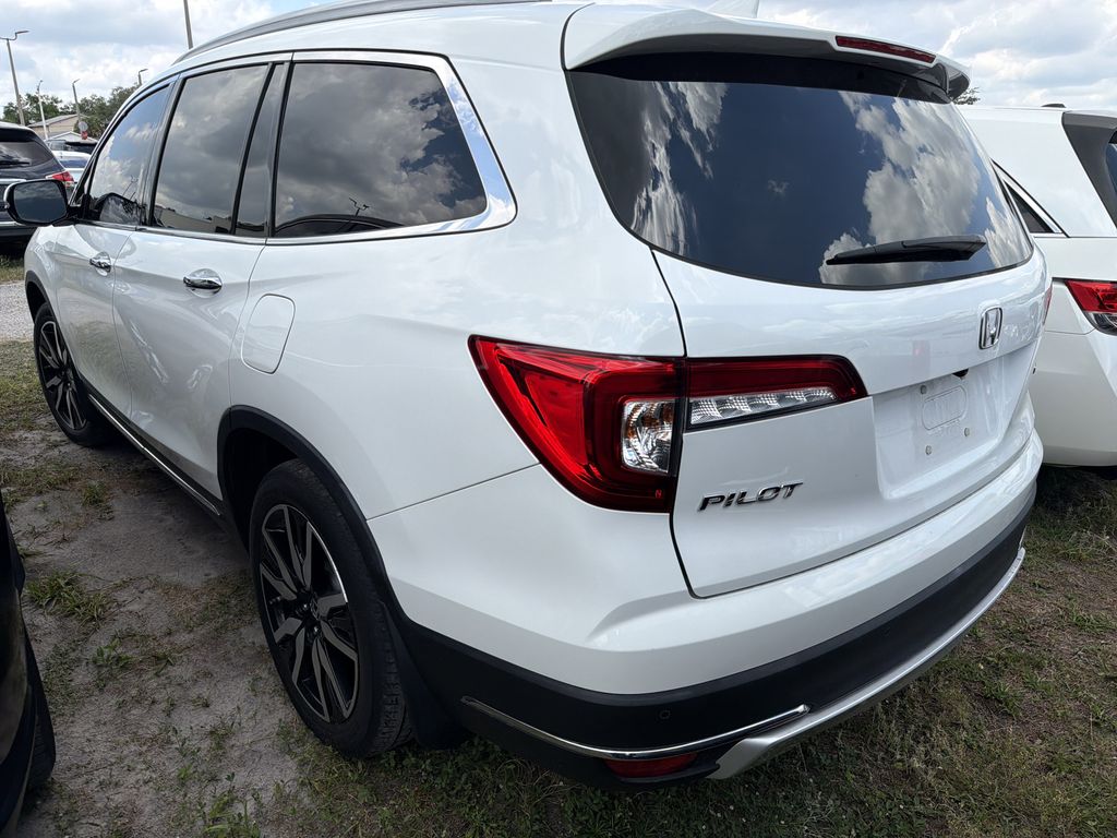 used 2022 Honda Pilot car, priced at $33,992
