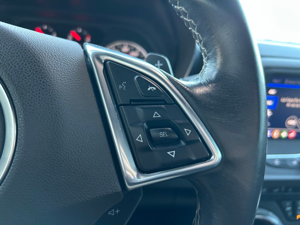 Thumbnail: 2022 Chevrolet Camaro - 17