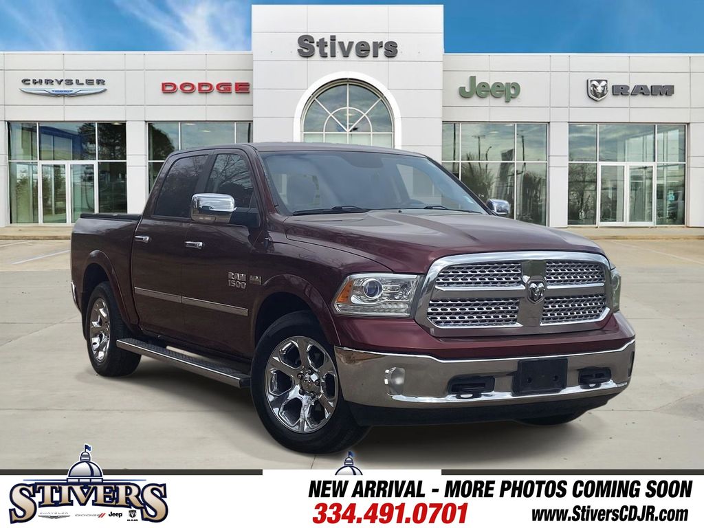 2017 RAM 1500 Laramie Crew Cab 4WD
