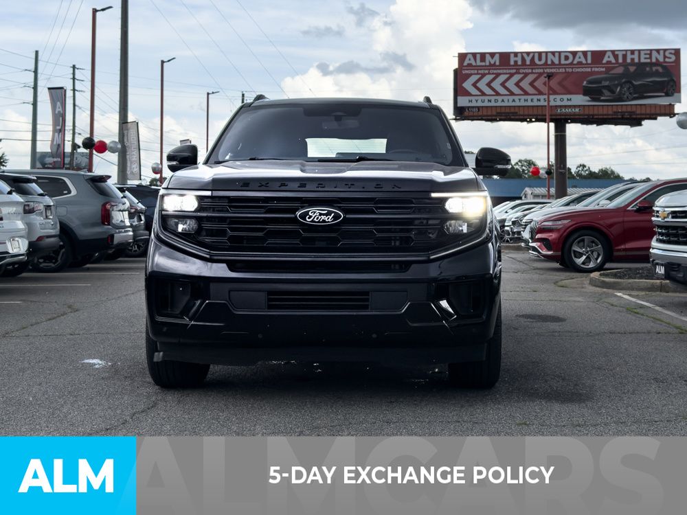 Used 2025 Black Metallic Ford Platinum image 3