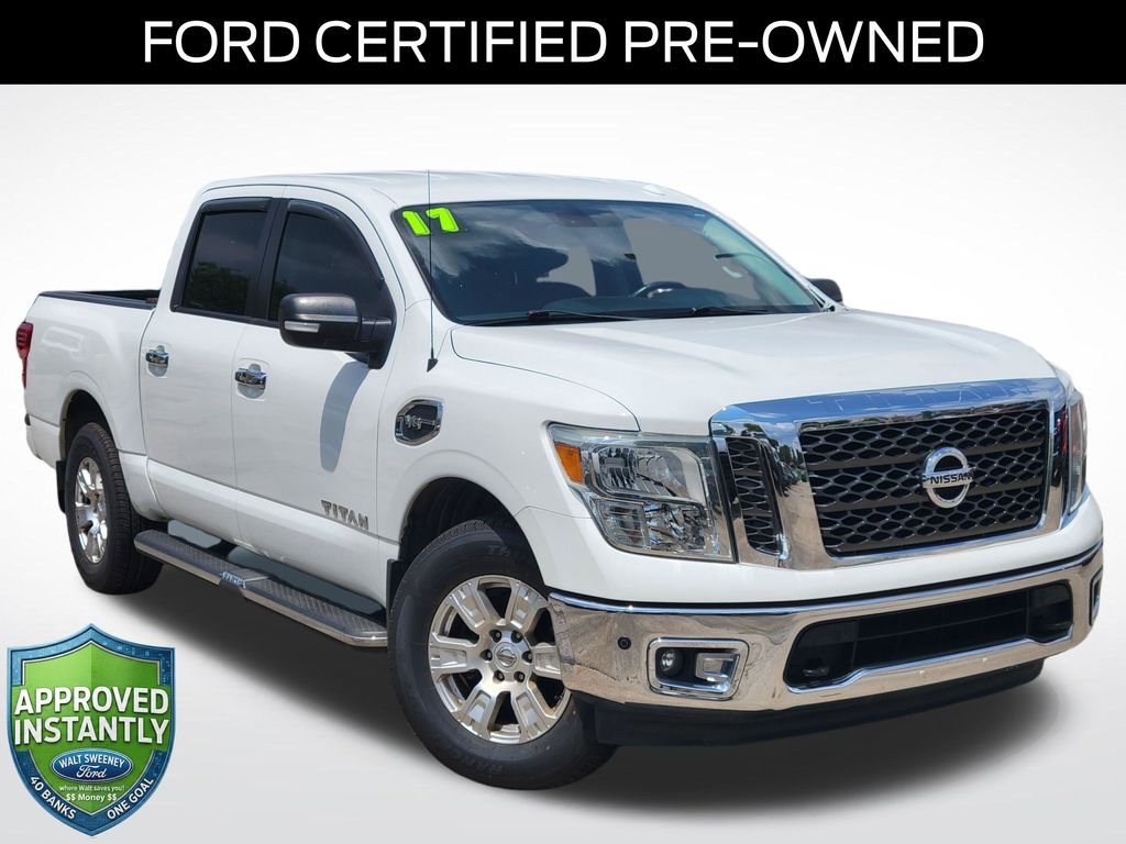Glacier White 2017 Nissan Titan Pickup Truck Four-Wheel Drive 7-Speed Automatic