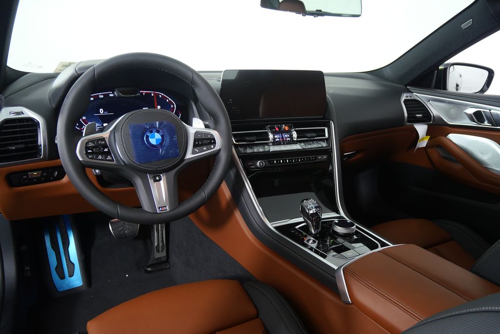 Thumbnail: 2026 BMW 8 Series - 20